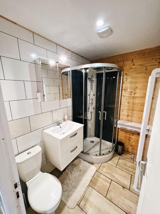 Chalet Des Illes Madagasgar II Prat-Bonrepaux ภายนอก รูปภาพ